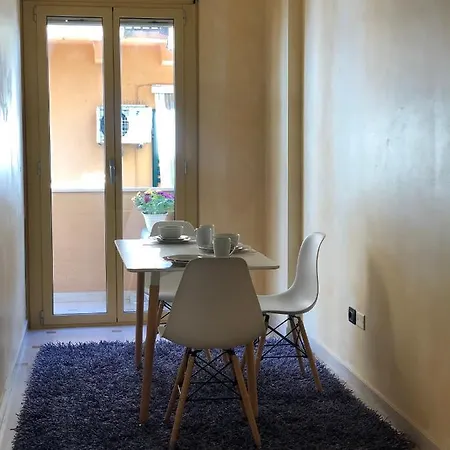 アパート Rue Ragusa #2a Howme バーリ