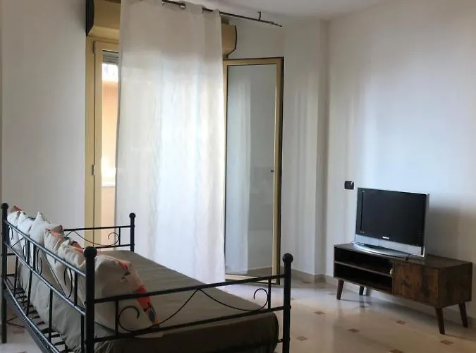 Rue Ragusa #2a Howme باري